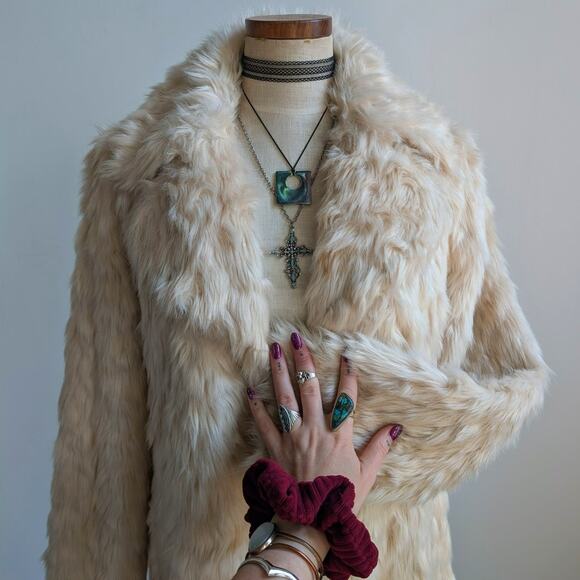 White Shaggy Faux Fur Trench Coat Cream Furry Penny Lane 70s Afghan Jacket Small - Picture 4 of 13